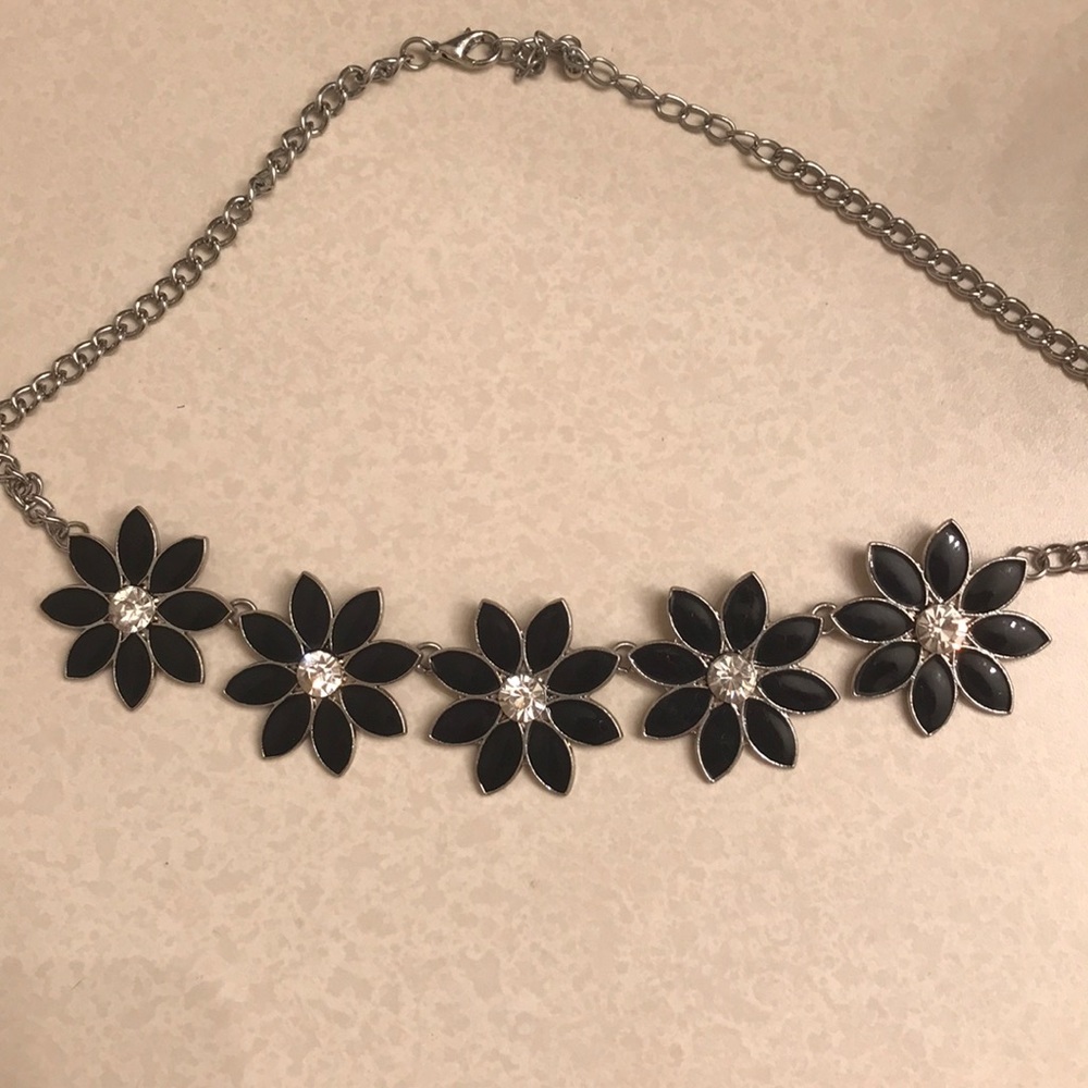 Statement necklace
